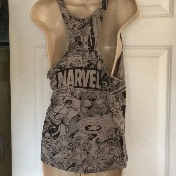 Marvel Racerback - Picture 2 of 7